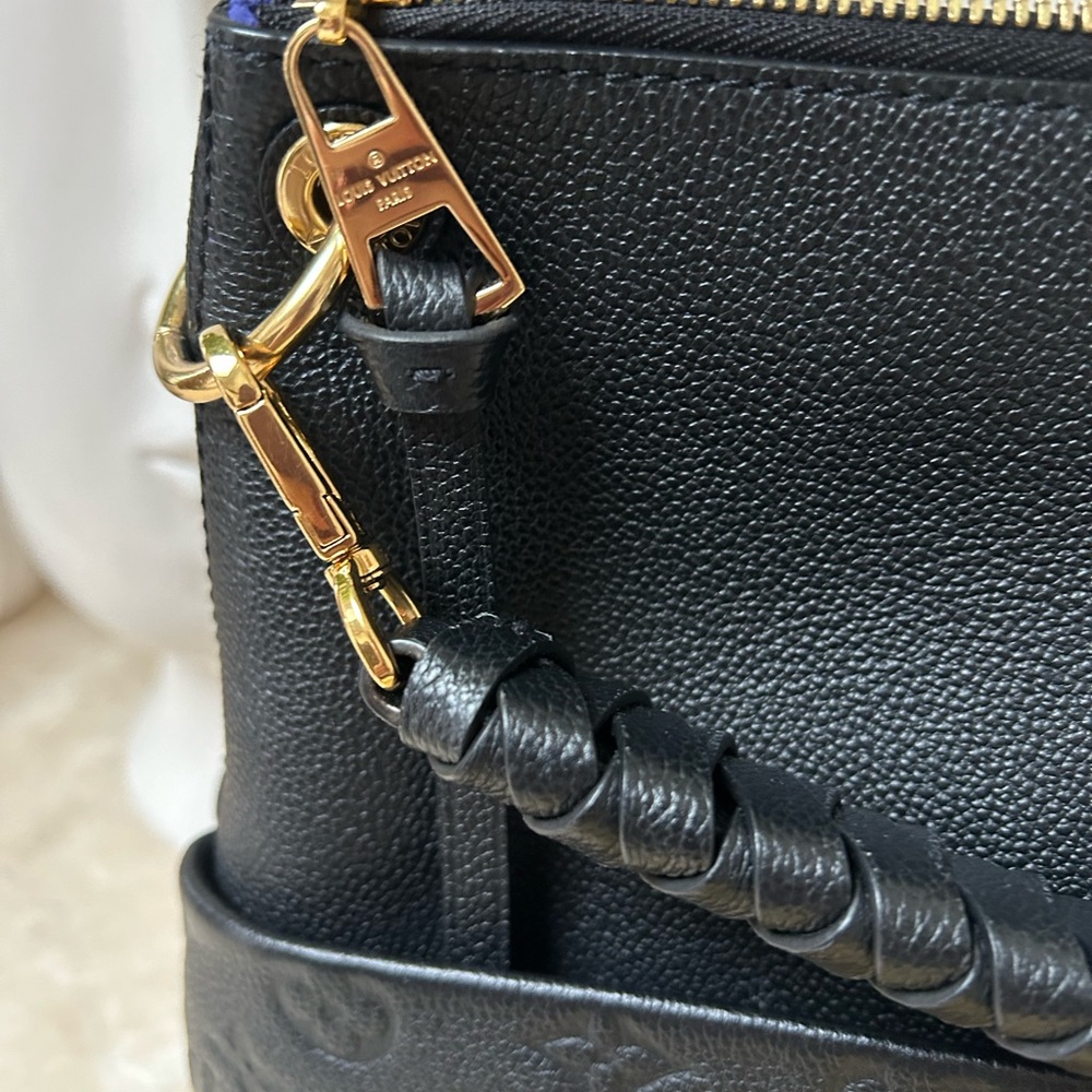 SOLD! 🎉Authentic Louis Vuitton Maida Hobo black leather monogram empriente EUC! - Picture 10 of 16